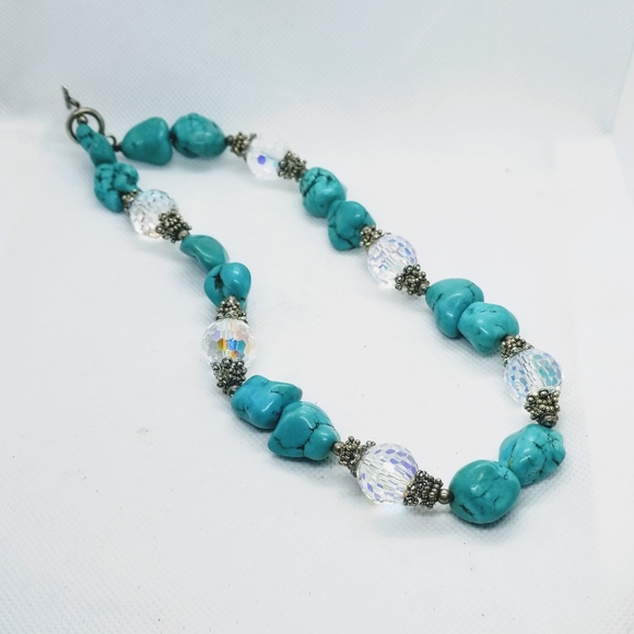 SOUTHWESTERN TURQUOISE STYLE Necklace. - Picture 2 of 6